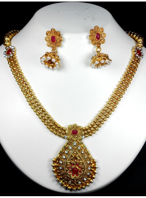 Exclusive Polki Set